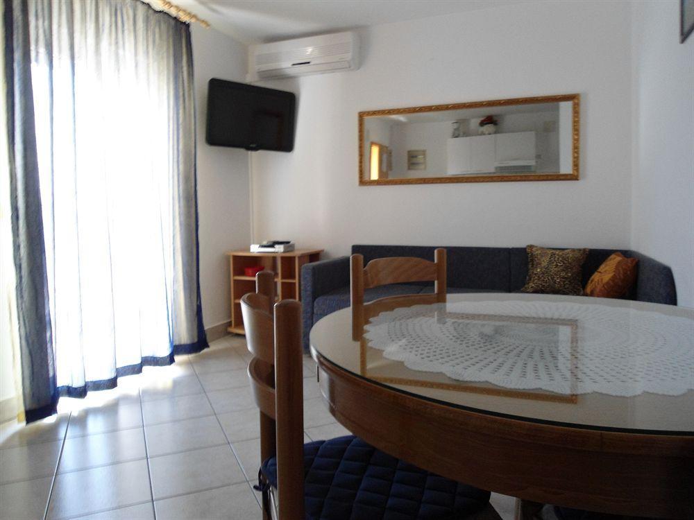 Apartmani Slavica Split Exterior foto