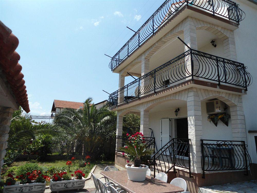 Apartmani Slavica Split Exterior foto